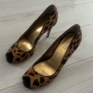 GUESS by Marciano size 7M Heels